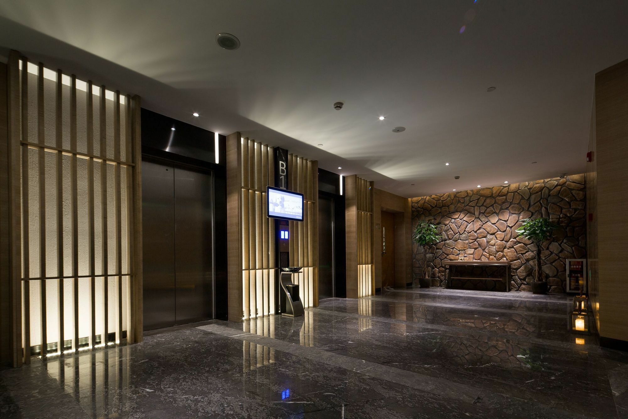 Swisstouches Guangzhou Hotel Residences Exterior photo